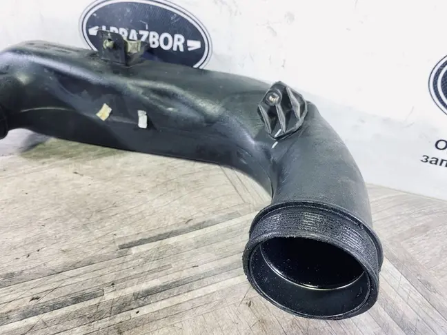 Патрубок турбины Land Rover Freelander 2 2.2