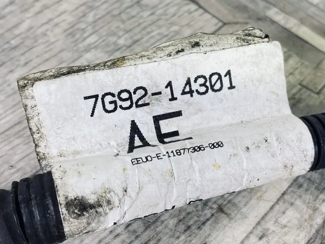 Клемма минус Freelander 2 2.2