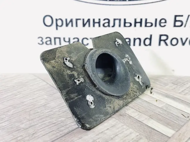 Кронштейн парктроника Land Rover Freelander 2