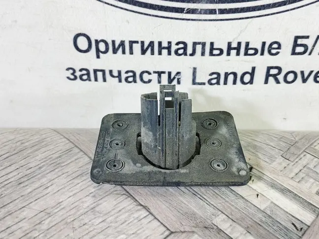 Кронштейн парктроника Land Rover Freelander 2