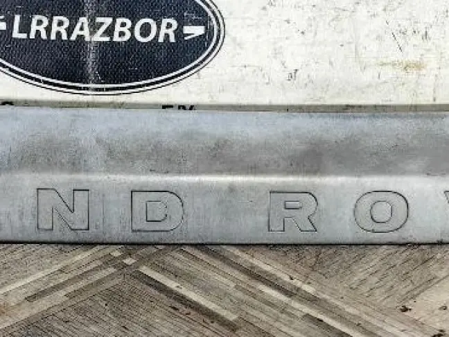 Молдинг крышки Land Rover Freelander 2 2.2