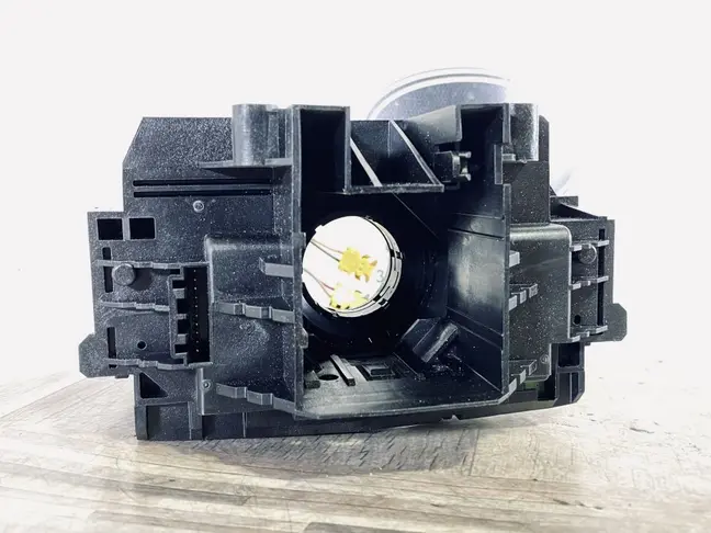 Шлейф подрулевой Land Rover Freelander 2 2.2