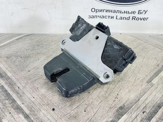 Замок багажника Land Rover Freelander 2 L359