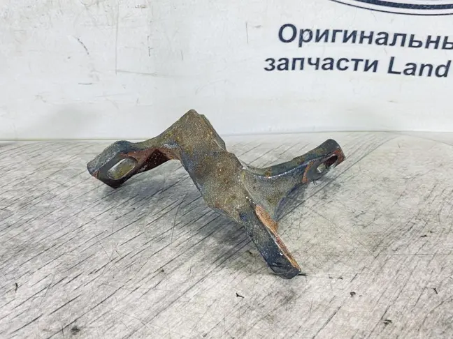 Кронштейн коллектора Land Rover Freelander 2 L359