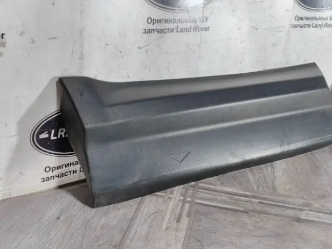 Молдинг правый задний Land Rover Freelander 2