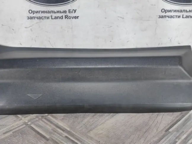 Молдинг правый задний Land Rover Freelander 2