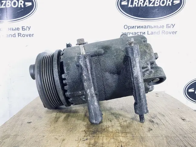 Компрессор кондиционера Land Rover Freelander L359