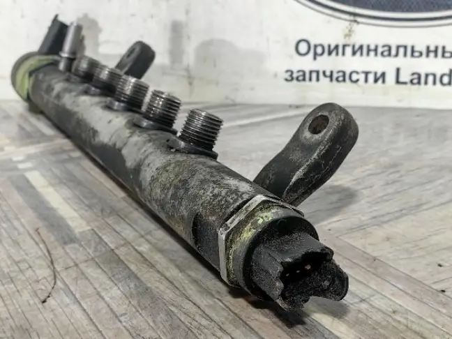 Топливная рампа Land Rover Freelander 2 L359