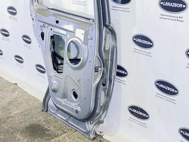Дверь задняя левая Land Rover Freelander 2 2.2