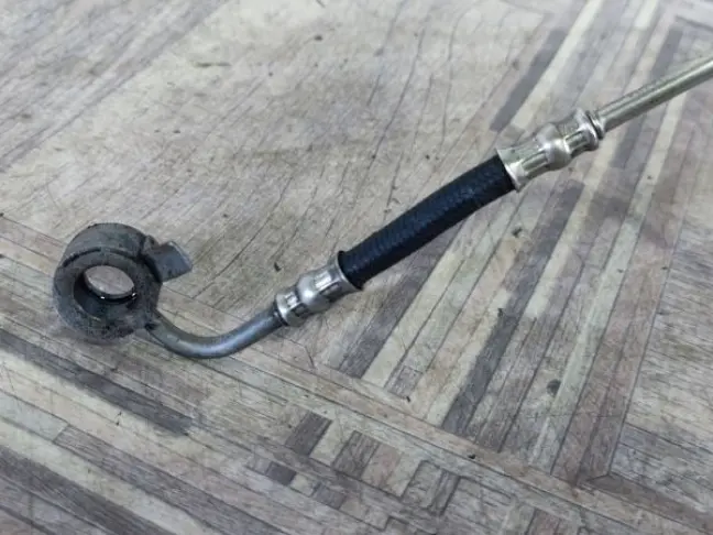 Трубка подачи масла Land Rover Evoque I