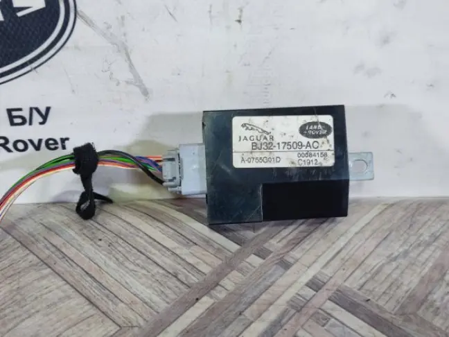 Реле стеклоочистителей Land Rover Evoque I L538