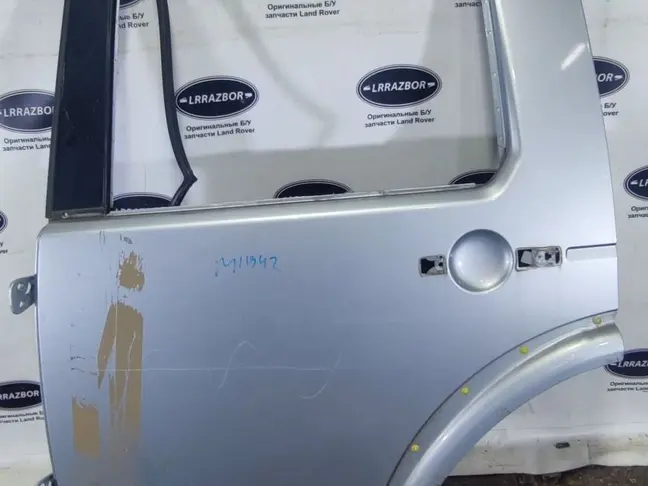 Дверь задняя левая DISCOVERY 3/4 L319  2005 - 2014