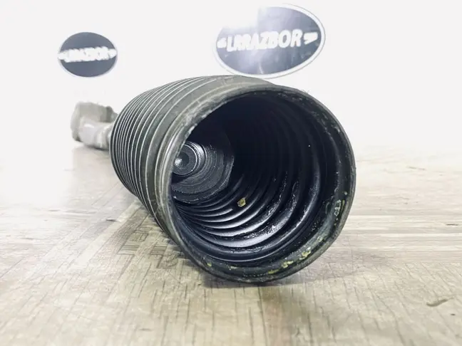 Тяга рулевая левая Land Rover Evoque I L538