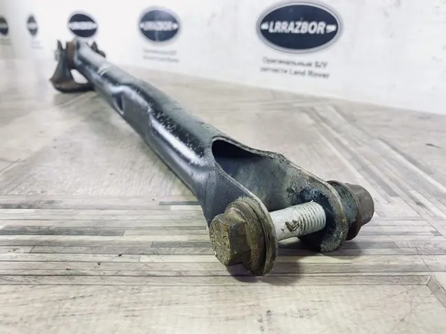 Рычаг задний продольный левый Land Rover Evoque I