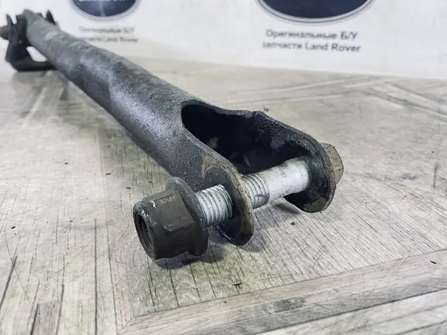 Рычаг задний продольный правый Land Rover Evoque I