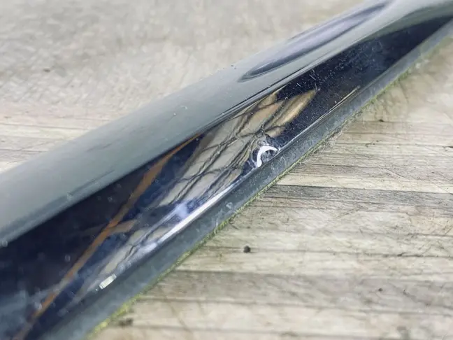 Молдинг стекла задний левый Land Rover Evoque 1