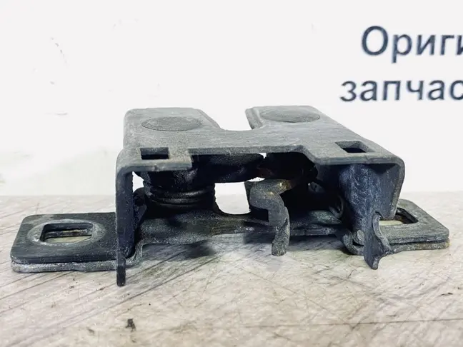 Замок капота левый Land Rover Evoque 1