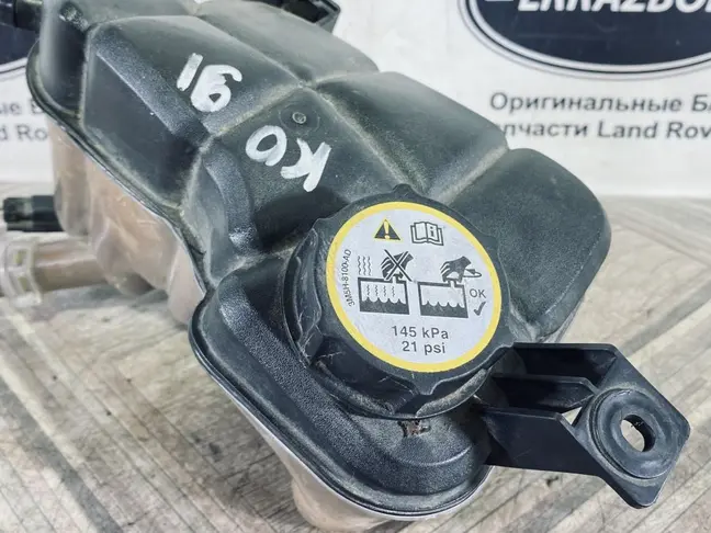 Бачок расширительный Land Rover Evoque 1