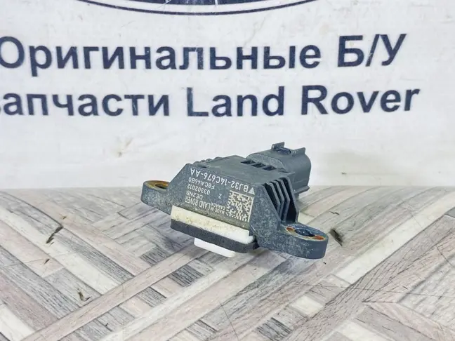 Датчик удара боковой Land Rover Evoque 1