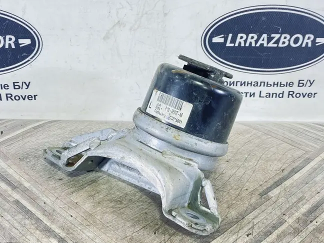 Подушка ДВС правая Land Rover Evoque 2.2
