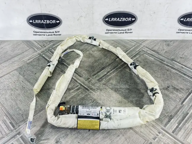 Шторка безопасности L Range Rover Evoque L538