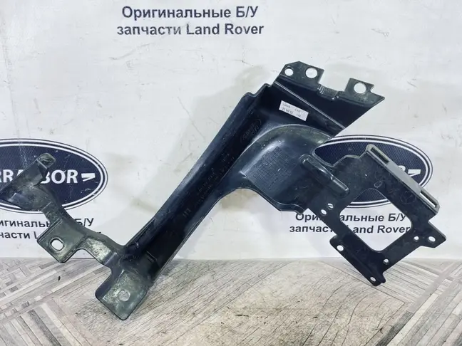 Кронштейн бампера левый Land Rover Evoque L538