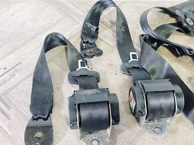 Ремень безопасности пара Land Rover Evoque L538