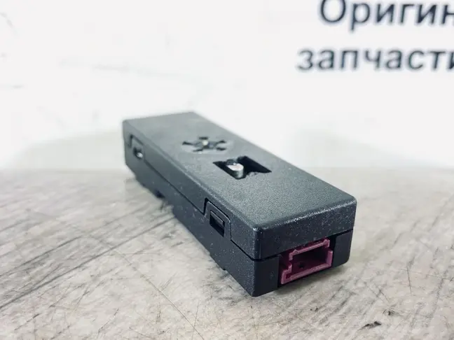 Антенна Land Rover Evoque 2.2 L538