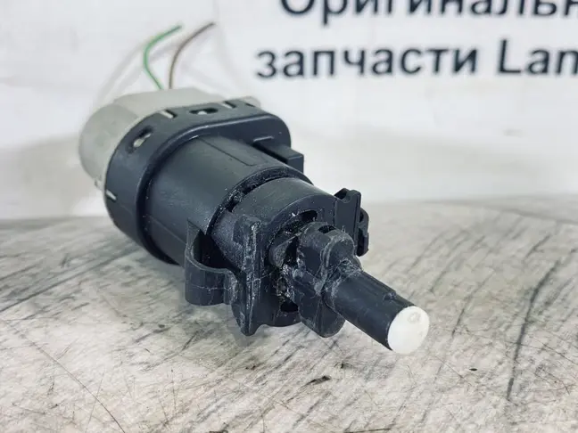 Датчик педали тормоза Evoque L538