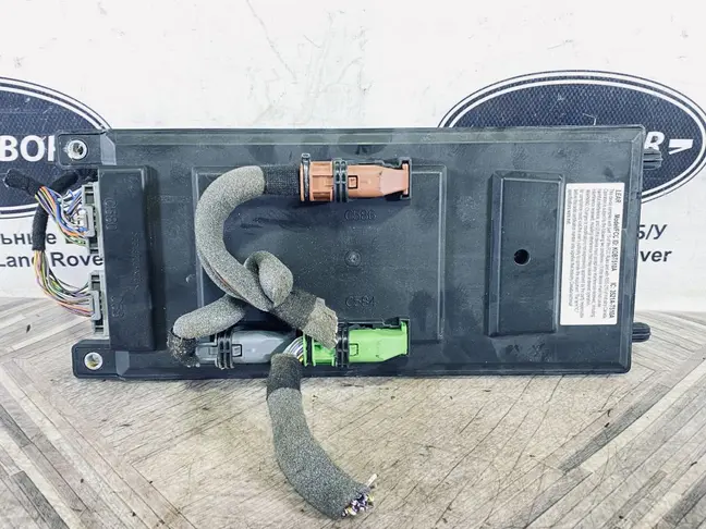 Блок предохранителей Range Rover Evoque 2.2
