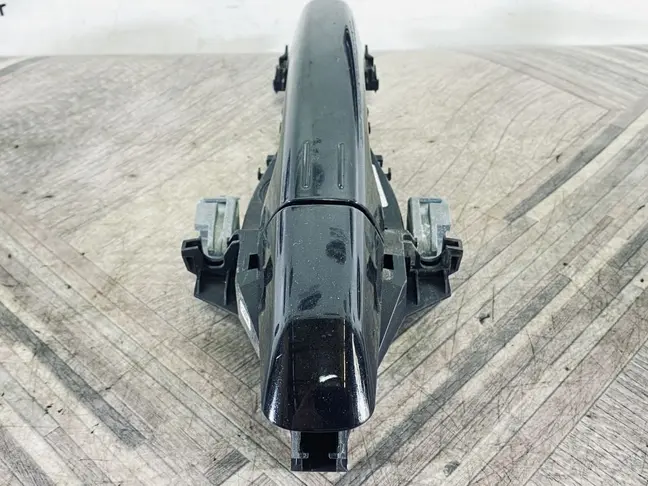 Ручка двери задняя правая Land Rover Evoque 1