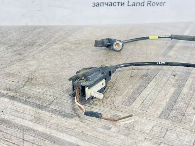 Датчик АБС задний Range Rover Evoque L538