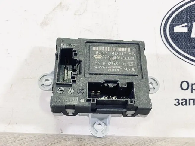 ЭБУ передней правой двери Range Rover Evoque L538