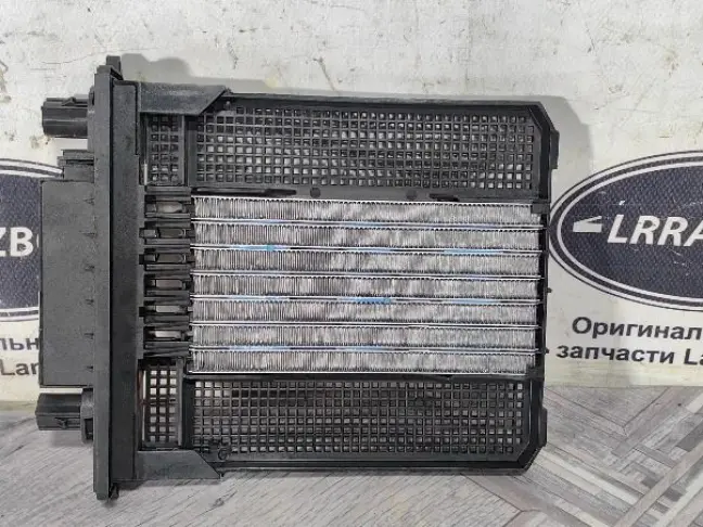 Радиатор догреватель Land Rover Evoque L538