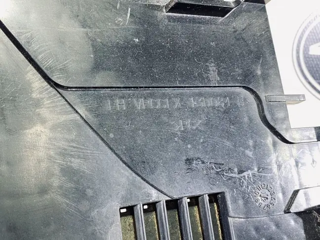 Кронштейн фары левый Land Rover Evoque  L538