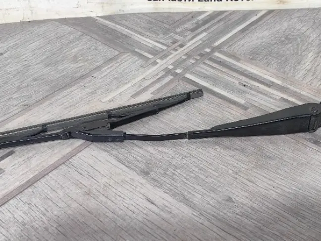 Поводок заднего дворника Range Rover Evoque L538