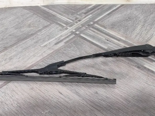 Поводок заднего дворника Range Rover Evoque L538