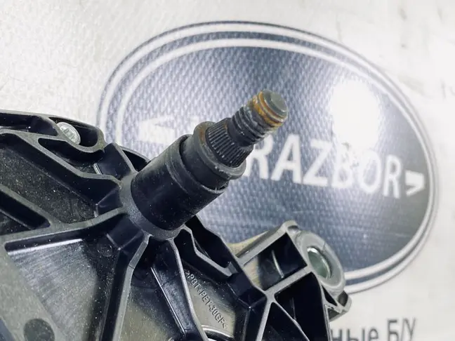 Моторчик дворника Range Rover Evoque L538