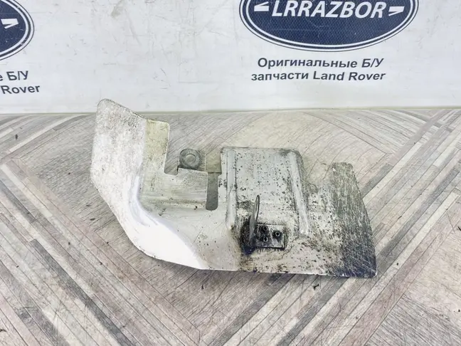 Теплозащита стартера Range Rover 3 L322 4.4 448DT