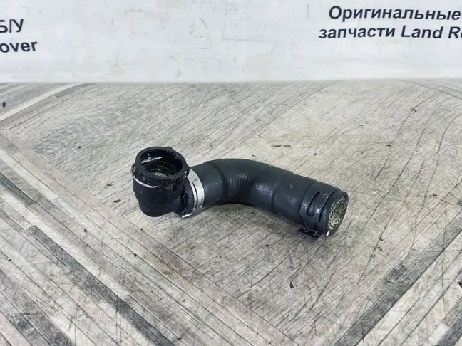 Патрубок охлаждения Range Rover 3 L322 448DT