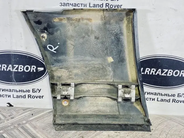 Молдинг переднего правого крыла Range Rover L322
