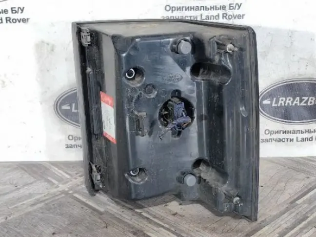 Фонарь задний левый Range Rover L322 09-12