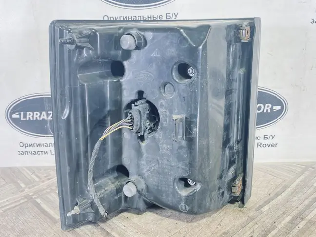 Фонарь задний правый Range Rover L322 09-12