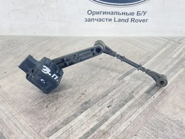 Датчик положения кузова правый Range Rover L320