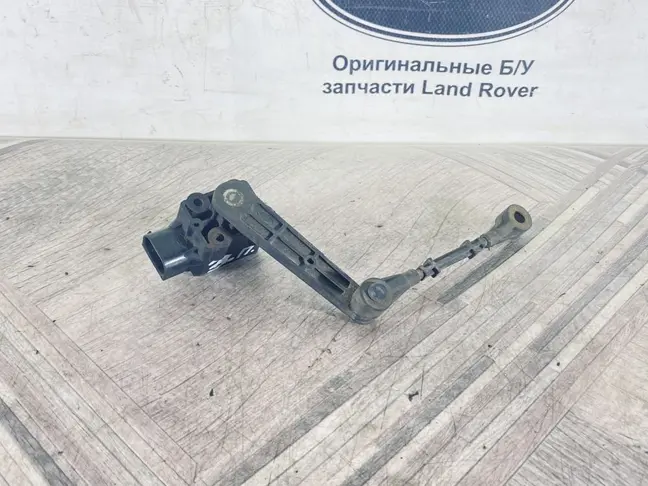Датчик положения кузова правый Range Rover L320