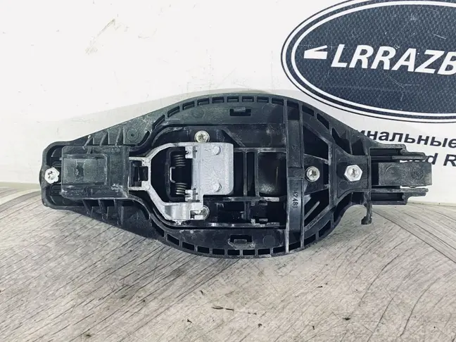 Ручка двери задняя левая Range Rover 3 L322