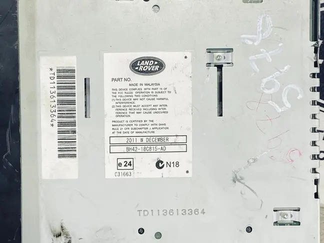 Блок управления магнитолой Range Rover 3 L322 рест