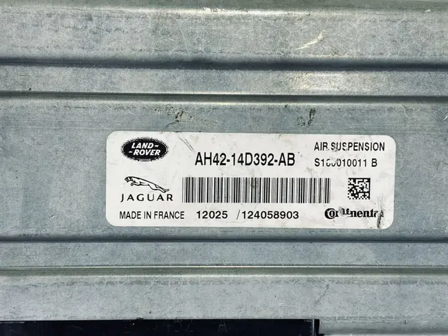 Блок управления подвеской Range Rover L322 09-12