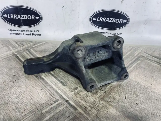 Кронштейн ДВС левый Range Rover 3 L322 4.4 448DT