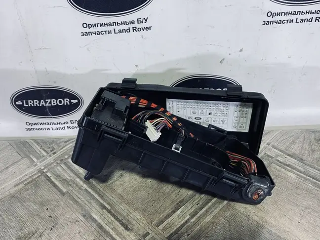 Корпус блока предохранителей Range Rover 3 L322